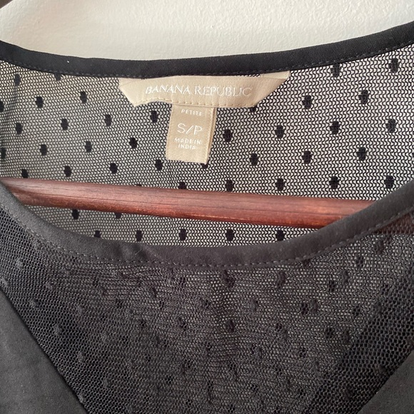 Banana republic mesh accent  tank top S - Picture 3 of 3